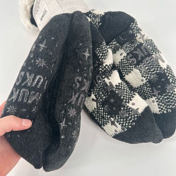 NWT Muk luks Faux Sherpa Lined Cabin Socks L/XL  Black & White‎ Plaid Large XL - Picture 4 of 4